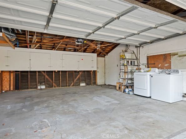 9021 Rubio Avenue, North Hills CA 91343