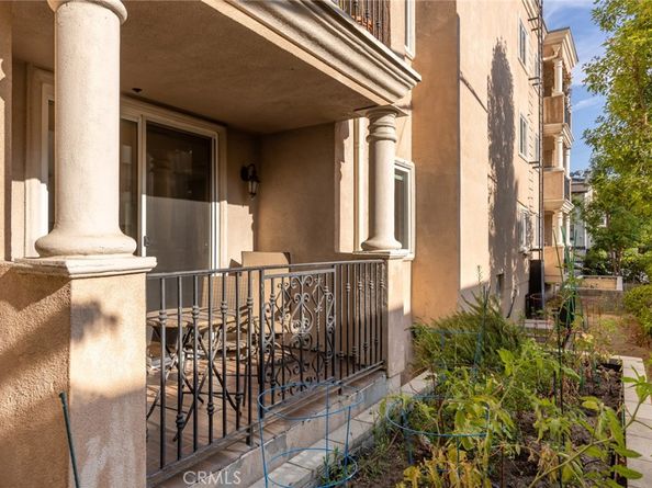 5305 Bellingham Avenue 103, Valley Village CA 91607