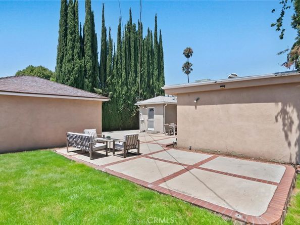 16828 Margate Street, Encino CA 91436