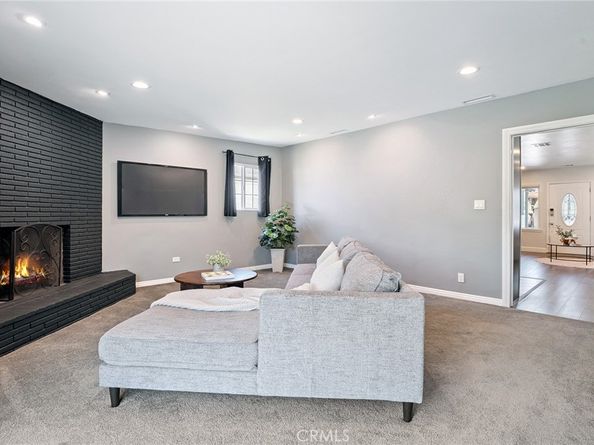 6451 Riverton Avenue, North Hollywood CA 91606