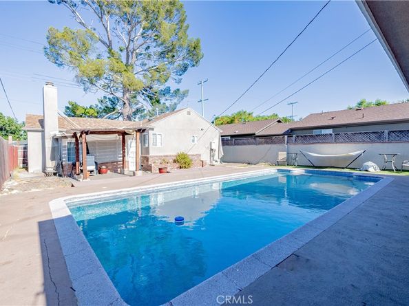 5141 Auckland Avenue, Toluca Lake CA 91601