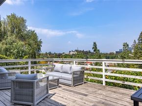 22253 Del Valle Street, Woodland Hills CA 91364