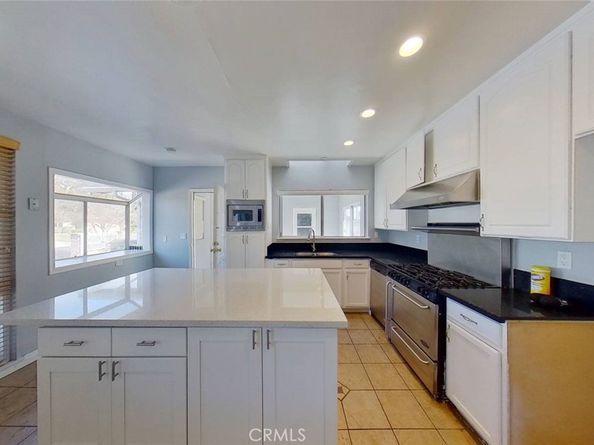 19128 Prairie Street, Northridge CA 91324