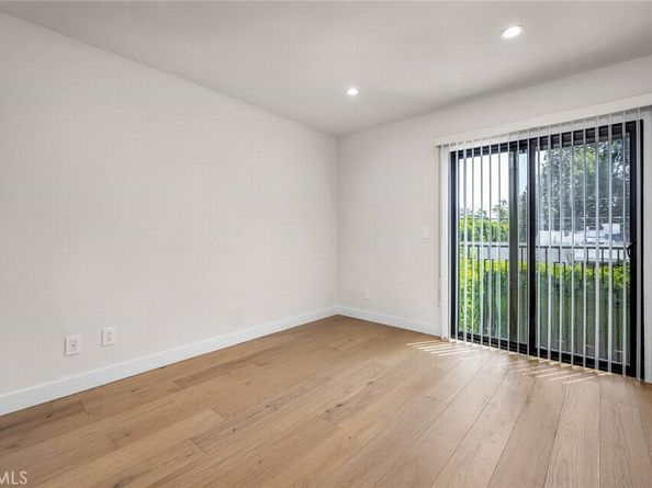 5110 Greenbush Avenue, Sherman Oaks CA 91423