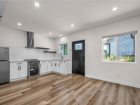 5110 Greenbush Avenue, Sherman Oaks CA 91423