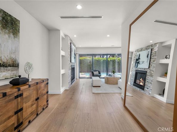 5110 Greenbush Avenue, Sherman Oaks CA 91423