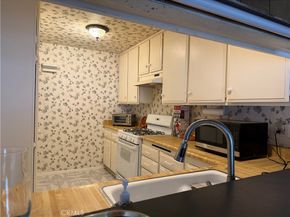 9025 Willis Avenue 141, Panorama City CA 91402