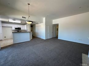 7551 Jordan Avenue 405, Canoga Park CA 91303