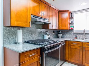 110 W Maple Street 2, Glendale CA 91204