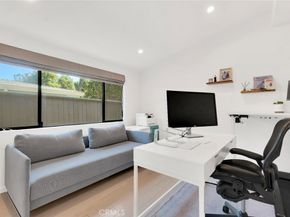 2712 N Beverly Glen Boulevard, Los Angeles CA 90077