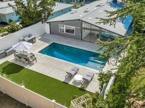 2712 N Beverly Glen Boulevard, Los Angeles CA 90077