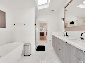 2712 N Beverly Glen Boulevard, Los Angeles CA 90077