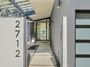 2712 N Beverly Glen Boulevard, Los Angeles CA 90077