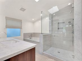 2712 N Beverly Glen Boulevard, Los Angeles CA 90077