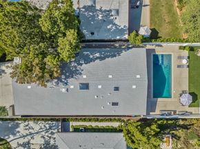 2712 N Beverly Glen Boulevard, Los Angeles CA 90077