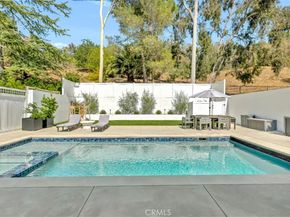 2712 N Beverly Glen Boulevard, Los Angeles CA 90077