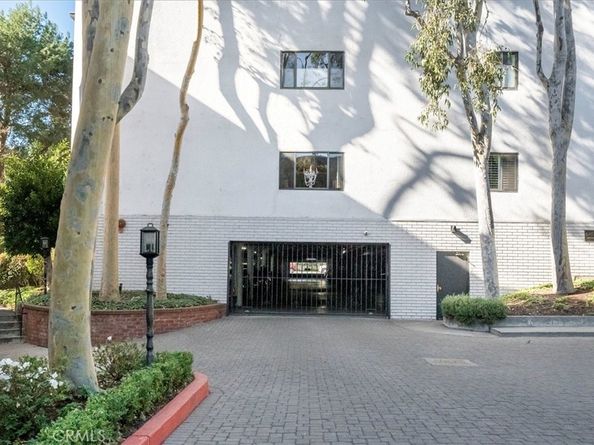 647 Wilcox Avenue 2G, Los Angeles CA 90004