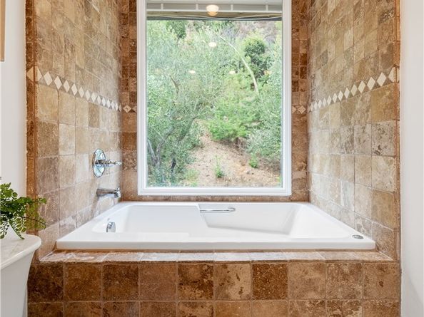 9767 Blantyre Drive, Beverly Hills CA 90210