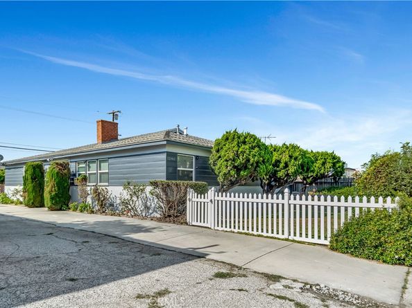 12961 Panama Street, Los Angeles CA 90066