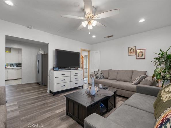 11744 Welby Way, North Hollywood CA 91606