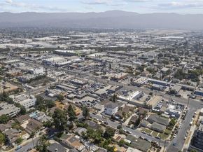 11744 Welby Way, North Hollywood CA 91606