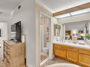 5728 Skyview Way G, Agoura Hills CA 91301