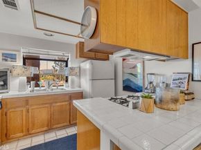 5728 Skyview Way G, Agoura Hills CA 91301