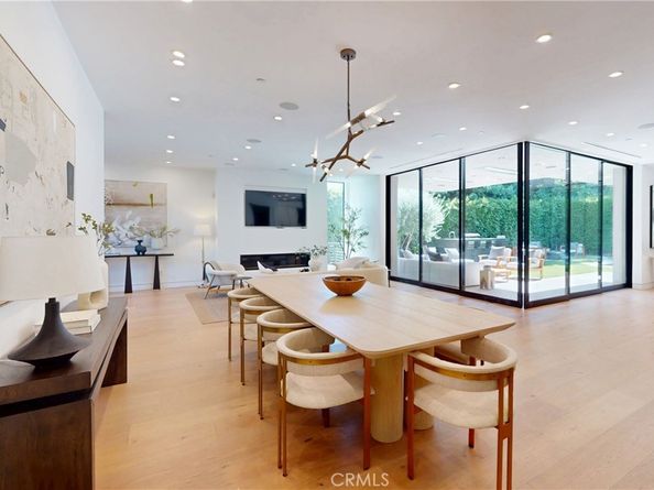 1845 Coldwater Canyon Drive, Beverly Hills CA 90210