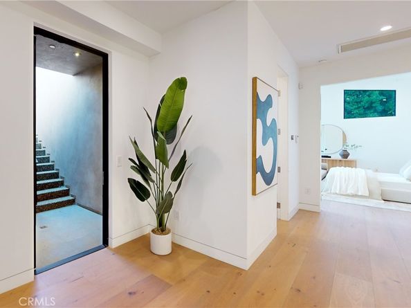 1845 Coldwater Canyon Drive, Beverly Hills CA 90210