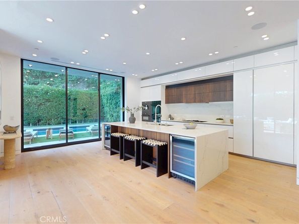 1845 Coldwater Canyon Drive, Beverly Hills CA 90210