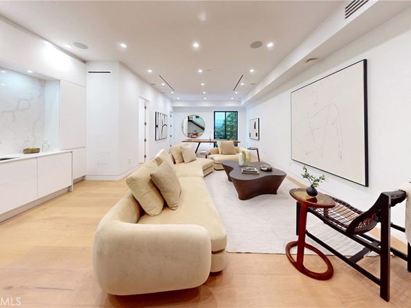 1845 Coldwater Canyon Drive, Beverly Hills CA 90210