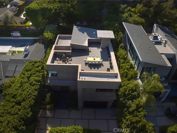 1845 Coldwater Canyon Drive, Beverly Hills CA 90210