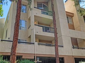 21450 Burbank Boulevard 203, Woodland Hills CA 91367