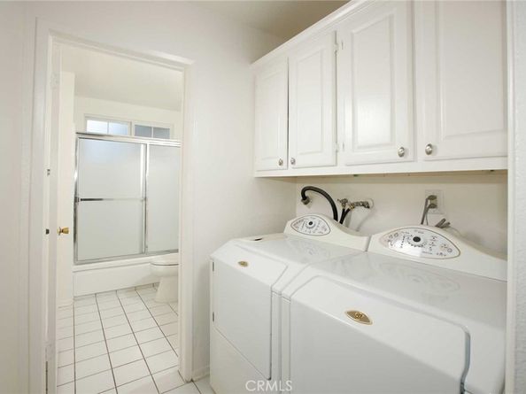 7816 Shoup Avenue, West Hills CA 91304
