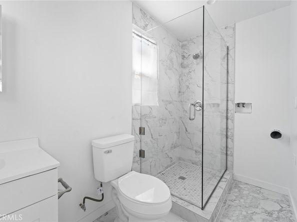 18656 Runnymede Street, Reseda CA 91335