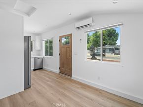18656 Runnymede Street, Reseda CA 91335