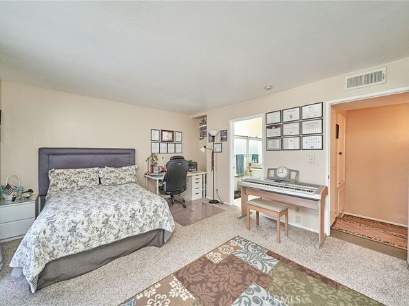 17225 Chatsworth Street 111, Granada Hills CA 91344