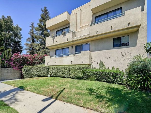 17225 Chatsworth Street 111, Granada Hills CA 91344