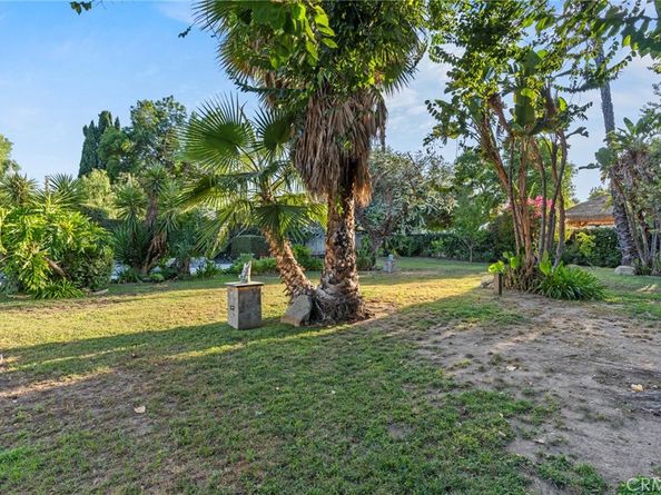 5907 Oakdale Avenue, Woodland Hills CA 91367