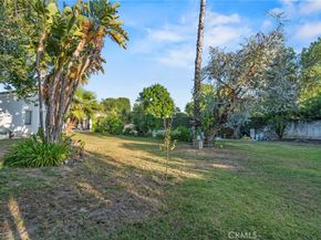 5907 Oakdale Avenue, Woodland Hills CA 91367