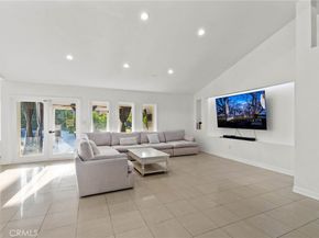 5907 Oakdale Avenue, Woodland Hills CA 91367