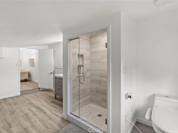5907 Oakdale Avenue, Woodland Hills CA 91367