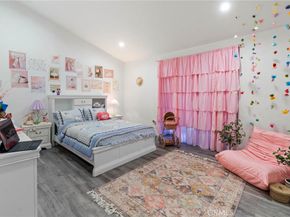 5907 Oakdale Avenue, Woodland Hills CA 91367