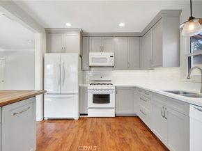 1302 N Whitnall, Burbank CA 91505
