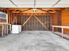 1302 N Whitnall, Burbank CA 91505
