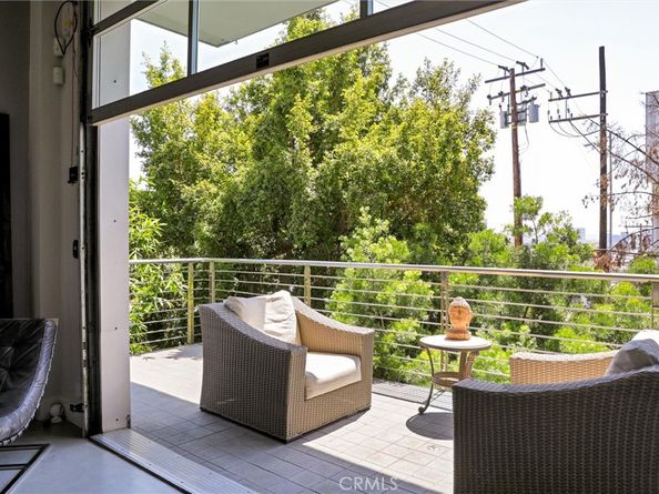1152 N La Cienega Boulevard 203, West Hollywood CA 90069