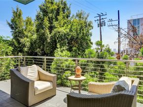 1152 N La Cienega Boulevard 203, West Hollywood CA 90069