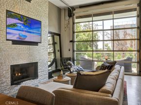 1152 N La Cienega Boulevard 203, West Hollywood CA 90069