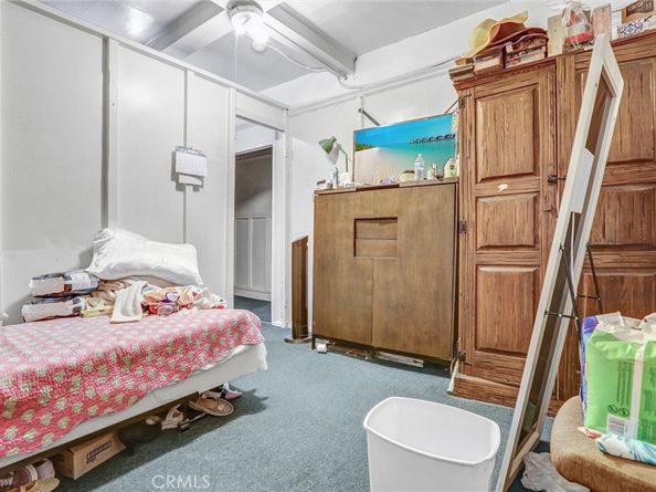 1470 W Adams Boulevard, Los Angeles CA 90007