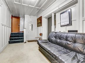 1470 W Adams Boulevard, Los Angeles CA 90007